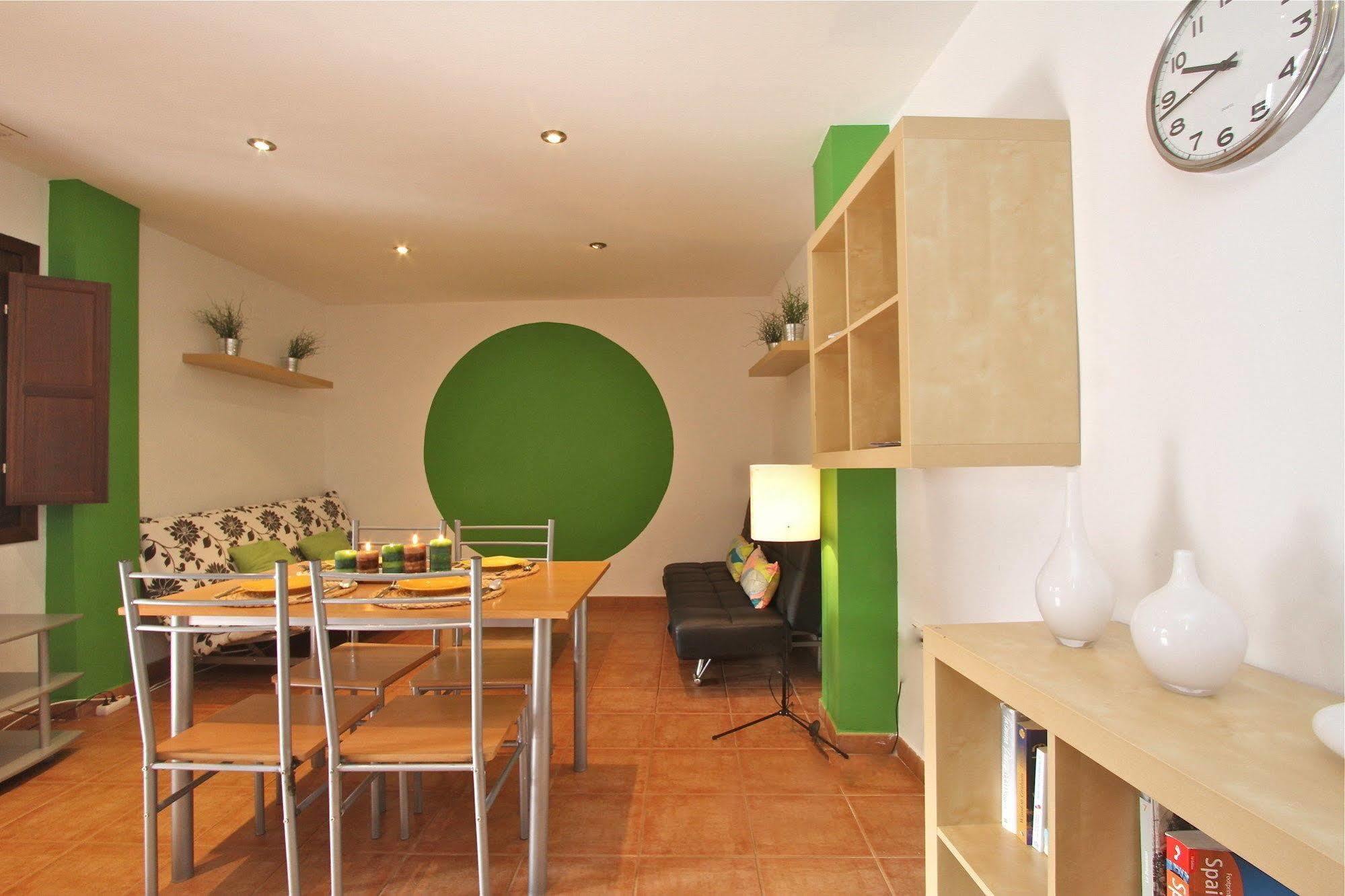 Inside Casa De La Alberca Apartment *